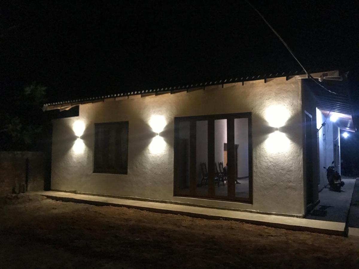 Secret House Dickwella Exterior foto